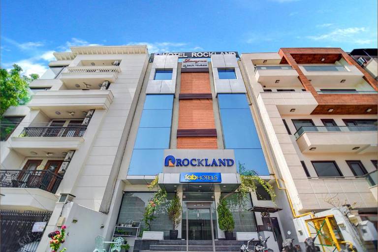 Rockland Hotel - Panchsheel Enclave 