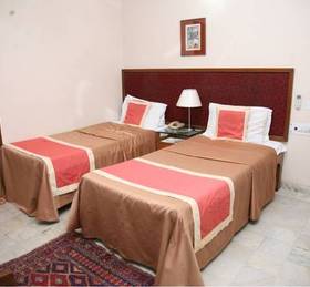The Royal Residency Hotel  в Дели