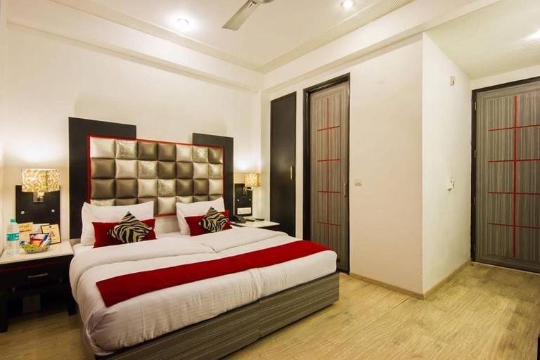 Hotel Suncourt Corporate 
