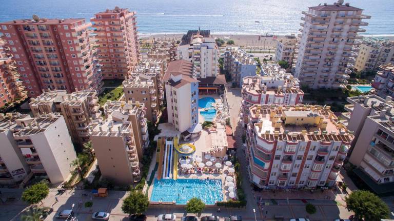 Klas Hotel Dom