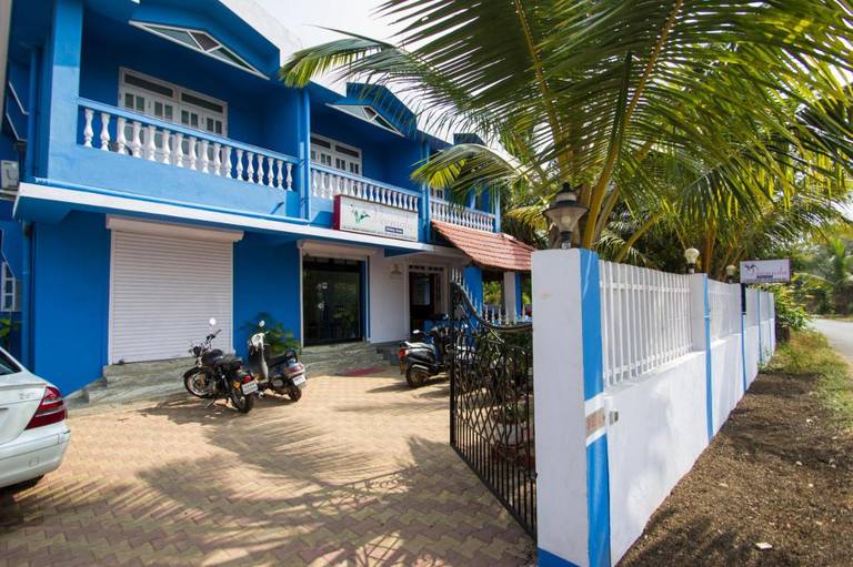 Veeniola Holiday Home
