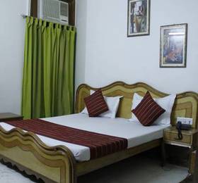Hotel Blue Sapphire  в Дели