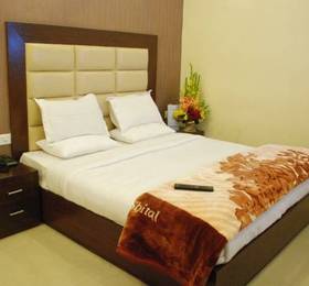 Hotel Silver Stone  в Дели
