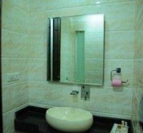 Hotel Taksh Inn  в Дели