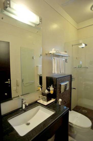 Mantra Amaltas  4* Индия, Дели