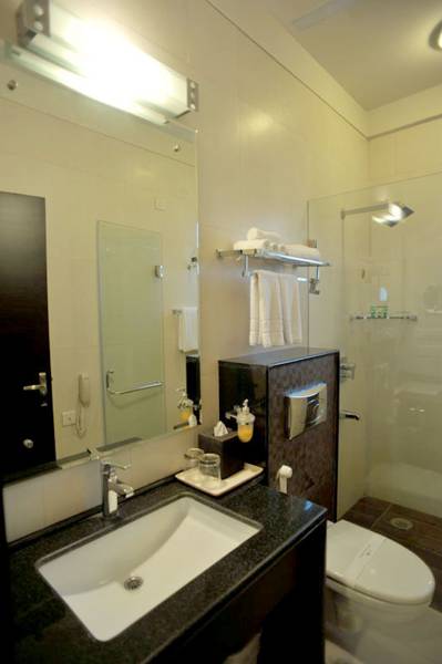 Mantra Amaltas  4*