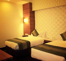 Hotel Ivory 32  в Дели