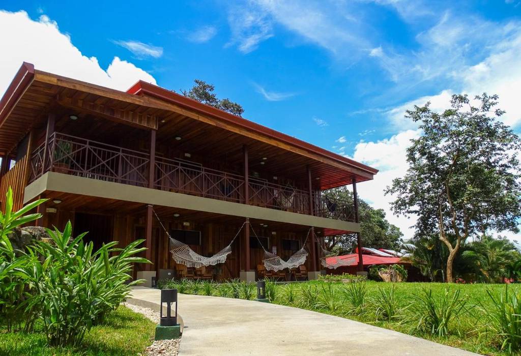 Hacienda Guachipelin Volcano Ranch Hotel & Hot Springs  3*