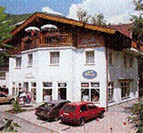 Our 4 - Junge Appartements in Zell am See  в Зальцбурге