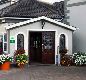 The Rhu Glenn Country Club Hotel  в Уотерфорде