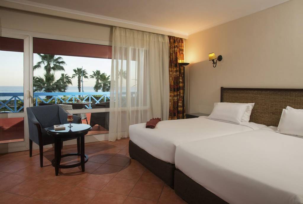 Porto Sokhna Beach Resort & Spa  4*