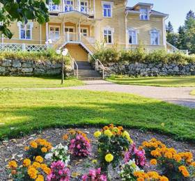 Karolineburg Manor House Hotel в Оулу