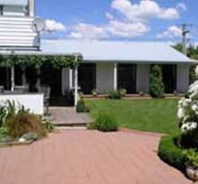 The Martinborough Connection  в Веллингтоне