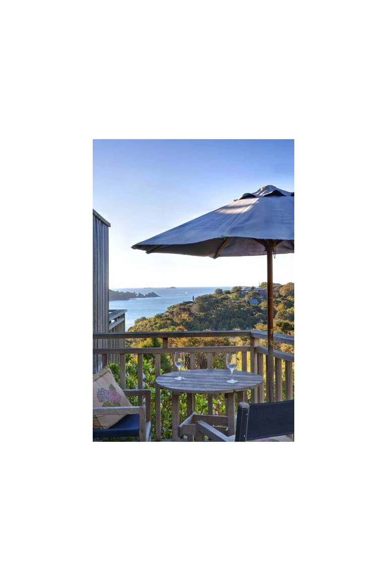 Le Chalet Waiheke Apartments 