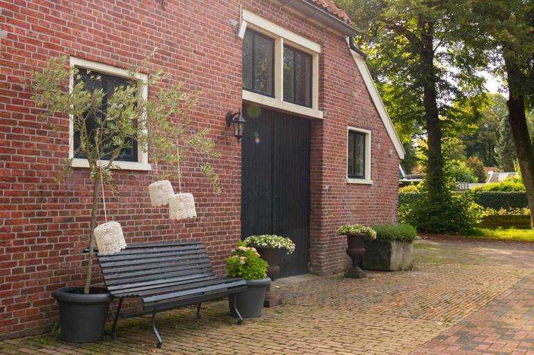 Bed & Breakfast Uiterburen 