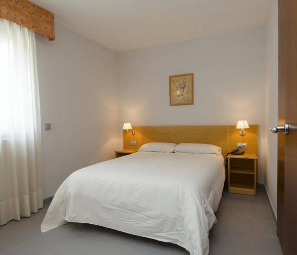 Aparthotel Roc Del Castell  3* Андорра, Канильо