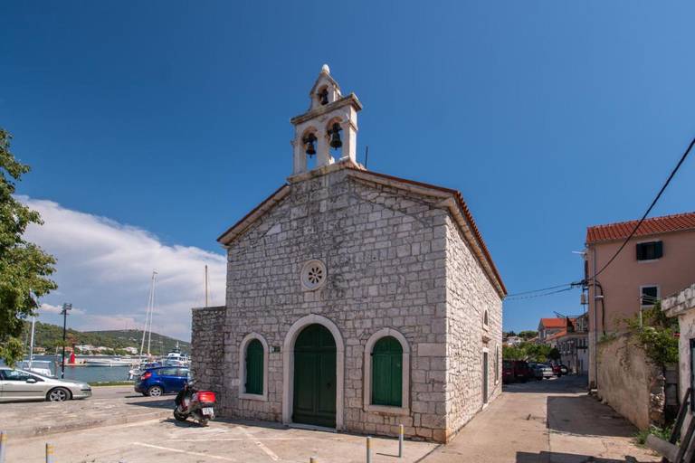Apartments Tisno Hostin 