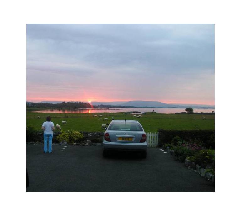 Corrib Wave Guesthouse 
