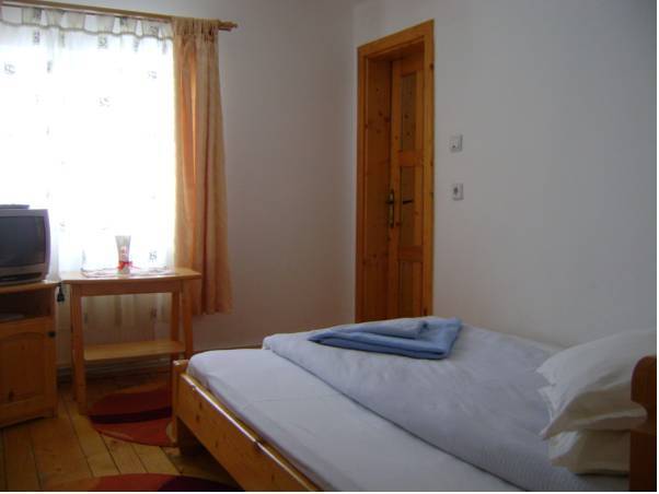 Pensiunea Intim Montan  3* Румыния, Брашов