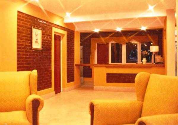 Hotel Plaza Alberdi  2* Аргентина, Тукуман