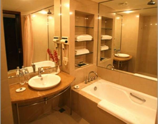 Monarch Plaza Hotel  5* Тайвань, Таойян