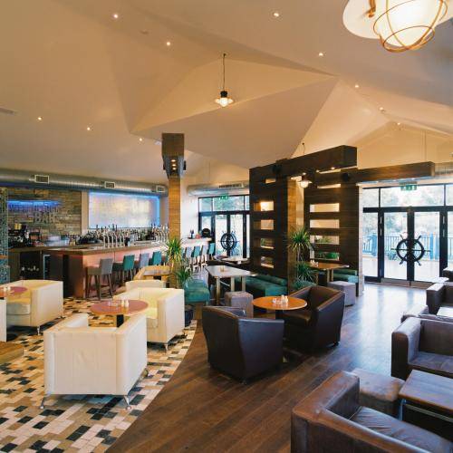 Twelfth Lock Hotel 