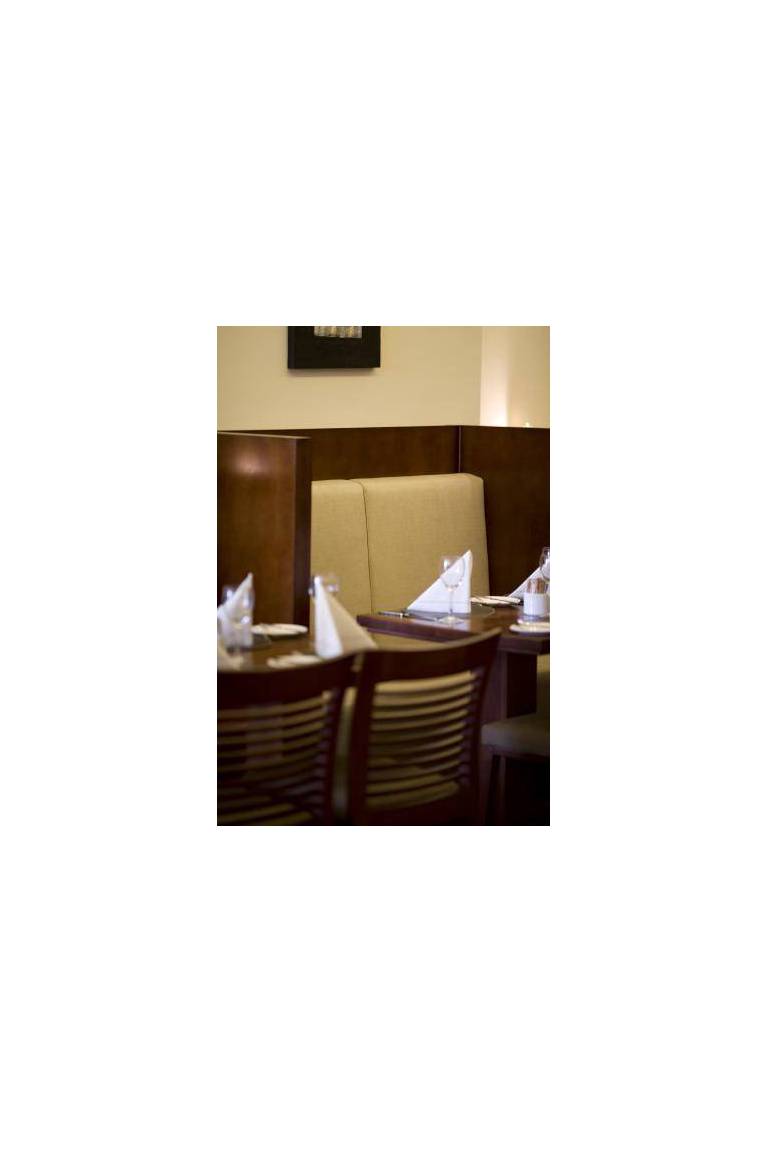 Raheen Woods Hotel