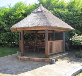 Moyglare Lodge B&B  в Уэксфорде
