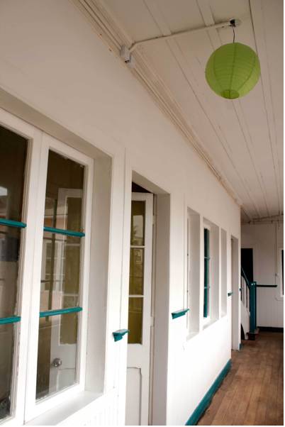 Green Star Hostel 