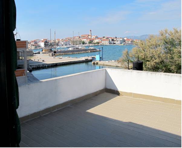 Apartments Betina  3* Хорватия, Шибеник