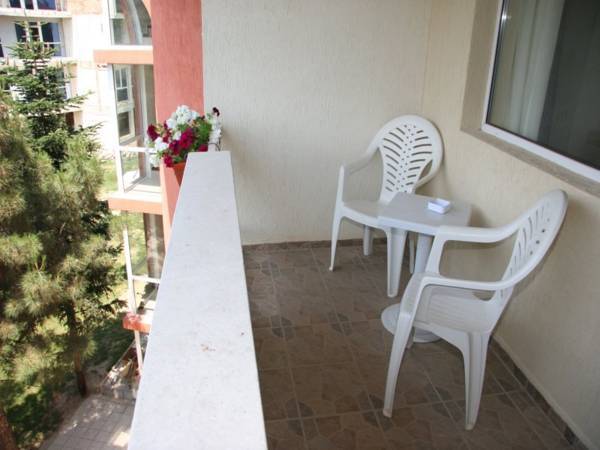 Family Hotel Efos  3* Болгария, Варна