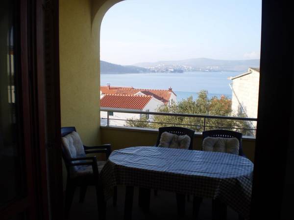 Apartments Viktor  3* Хорватия, Шибеник