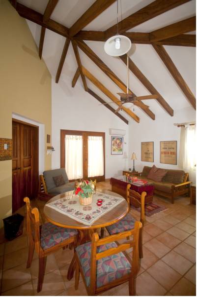 Villa Alegre B&B 