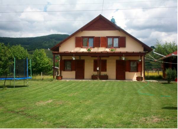 Hanga Guesthouse 