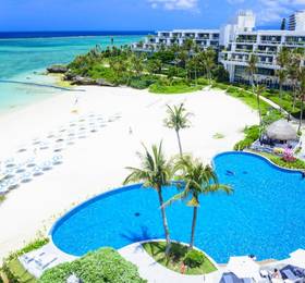 Hotel Moon Beach  в Окинаве