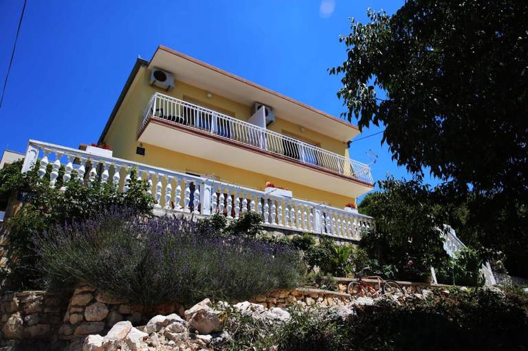 Apartments Roko 