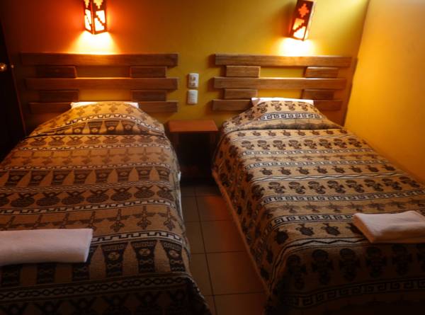 Hostal Pakarina 