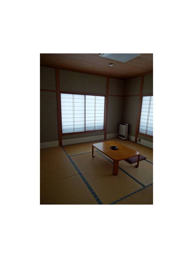 Akutsu Pension 