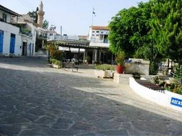 Aristos Houses