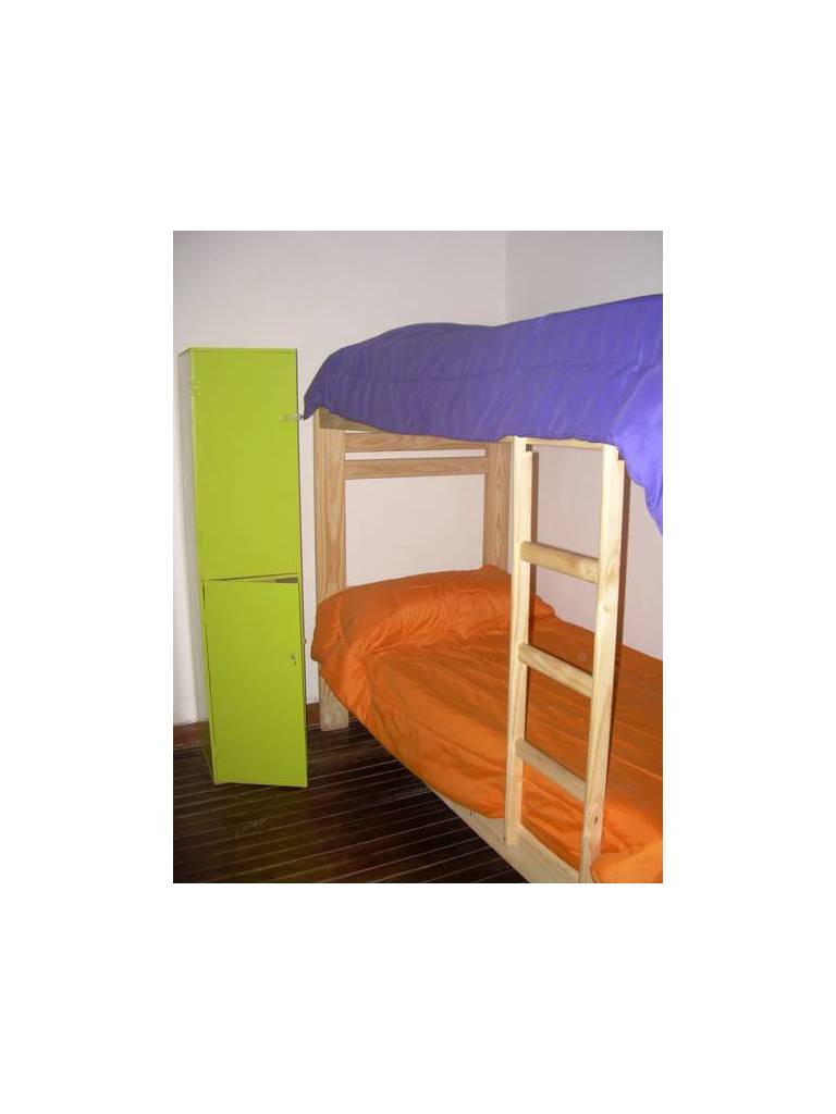 Shanti Hostel 