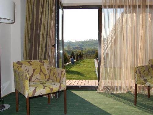 Hotel Wolf 2  4* Румыния, Брашов