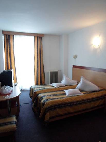 Hotel Intus  2* Румыния, Сучава