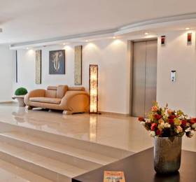Hotel Recif  в Констанце