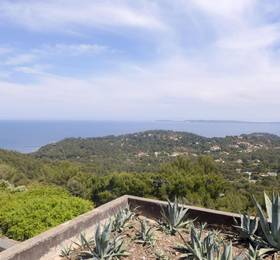 Holiday Home Village Les Fourches I Cap Gaou Benat  в Борм-ле-Мимозе
