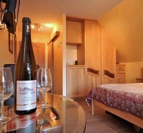 Отдых в Les Chambres Du Vignoble - Domaine Pierre Adam - Франция, Амершвир
