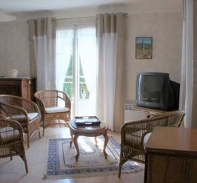 Отдых в Holiday Home Prescilla Saint Saturnin Les Apt  - Франция, Сен-Сатюрнен-д'Апт