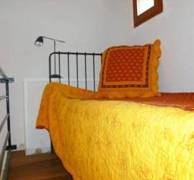 Holiday Home Maison Dahl La Londe Les Maures  в Ла-Лонд-ле-Море
