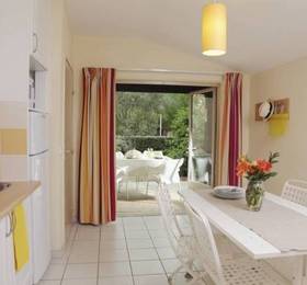 Holiday Home Les Lauriers Roses Cap D Agde V  в Кап-д'Агде