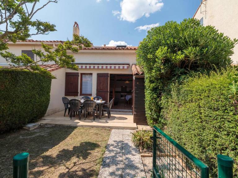 Holiday Home Hameau Des Flots Vaux sur Mer 