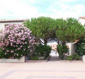 Holiday Home Jardins Du Rivage Le Barcares  в Ле Баркаресе